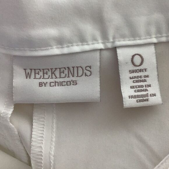 Chico’s White Polyester Spandex Blend Shorts Size O Excellent Condition - Picture 3 of 4